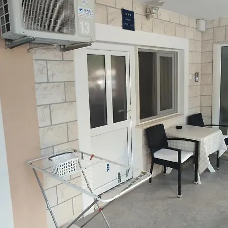 Luka Apartamento *